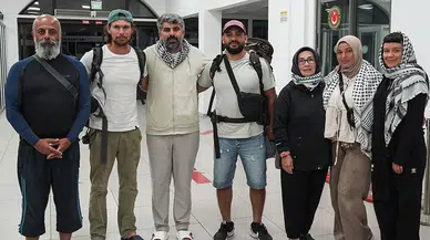 Aktivistler anlattı: İsrail kafeslerde uyuttu