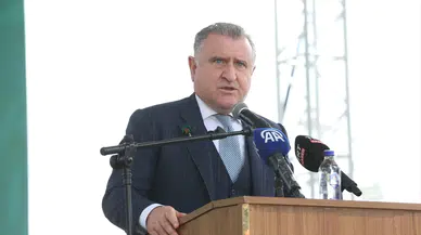 Bakan Bak, 9. Altınözü Zeytin Festivali'ne katıldı!