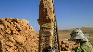 Karahantepe’de 12 bin yıllık T biçimli insan yüzü bulundu