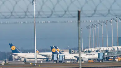 Münih Havalimanı'nda dron alarmı: Uçuşlar iptal edildi, 3 bin yolcu mahsur kaldı!