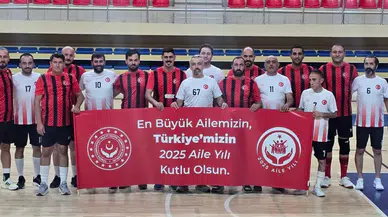 Bilecik’te erkekler voleybolunda Aile ve Sosyal Hizmetler Takımı çeyrek finalde