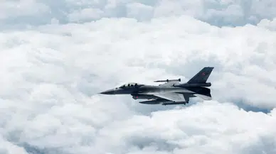 Polonya MiG-29’lar Rus uçağını durdurdu