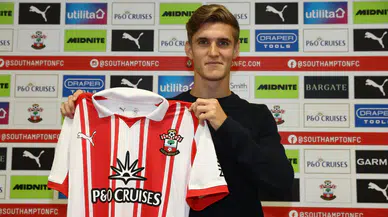 Elias Jelert, İngiltere'de de umduğunu bulamadı!