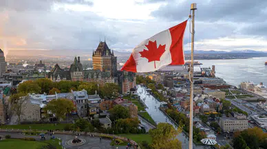 Kanada'da 51 bin öğretmen greve gitti!