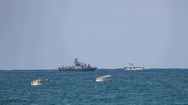 İsrail'in yasa dışı alıkoyduğu Sumud Filosu aktivistleri açlık grevinde!