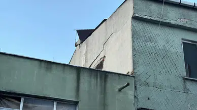 Küçükçekmece'de termosifon patladı: 2 kişi yaralandı!