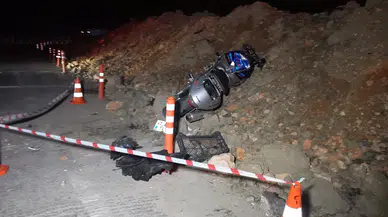 Manisa'da feci kaza: Kanala düşen motosikletin sürücüsünden acı haber!