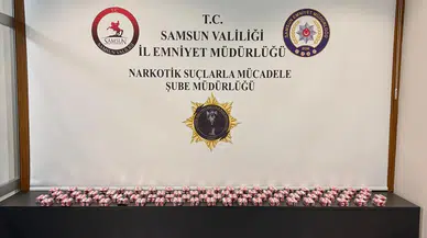 Samsun’da polis operasyonunda 6 bin 170 sentetik ecza ele geçirildi