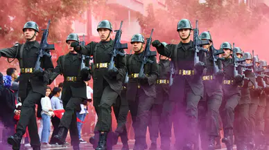 Elazığ’da 29 Ekim coşkusu: Tören ve çocuk gösterileriyle kutlandı