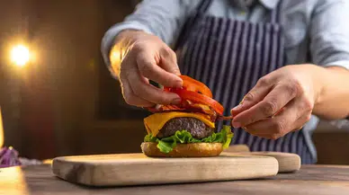Avrupa’dan şaşırtan karar: Vegan ürünlere 'burger' demek yasaklandı!