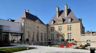 Fransa’da neler oluyor? Bir müze daha soyuldu!