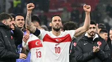 Hakan Çalhanoğlu, A Milli Takım'da dalya yapmaya hazırlanıyor