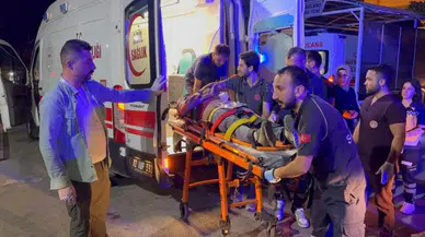 Adıyaman'da otomobil şarampole yuvarlandı: 2 yaralı