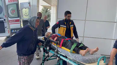 Aksaray'da su arıza minibüsü ve elektrikli bisiklet çarpıştı: 2 çocuk yaralandı!