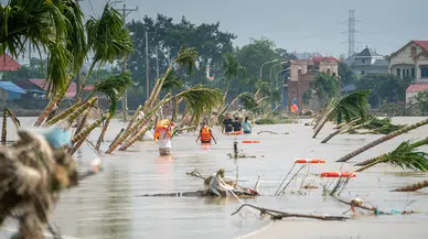 Vietnam’ı sel vurdu