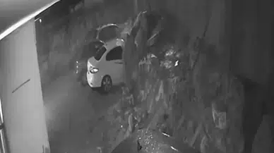 Maltepe'de sağanak yağış: Binanın istinat duvarı çöktü!