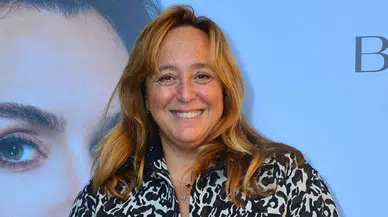 Ayşe Barım evinde bayılarak hastaneye kaldırıldı