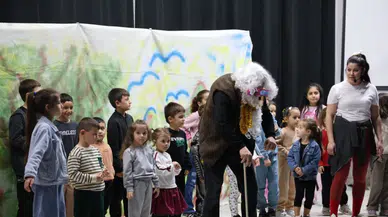 Kartepe’de yetişkin ve çocuk tiyatrosu gösterimleri