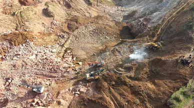 Ordu'daki taş ocağı göçüğünde gelişme: Kayıp kamyon şoförü için yeniden arama yapılıyor