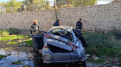 Mardin'de otomobil dere yatağına düştü: 1 ölü, 2 yaralı