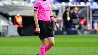 Fenerbahçe - Kayserispor maçının hakem kadrosu belli oldu