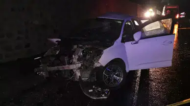 Sivas'ta otomobiller çarpıştı: Ölü ve yaralılar var!