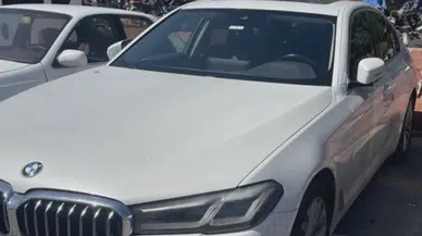 Otomobil almak isteyen yeni evli çift, avukat tarafından dolandırıldı!