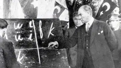 Öğretmenler Günü 2025: Ne zaman, neden kutlanıyor?