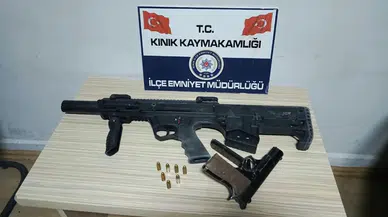 İzmir Kınık’ta ruhsatsız silah ve tüfek ele geçirildi