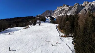 Alp Dağları'nda çığ düşmesi sonucu 5 kişi hayatını kaybetti!