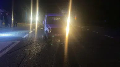 Konya'da otomobil ile ticari araç çarpıştı: Yaralılar var