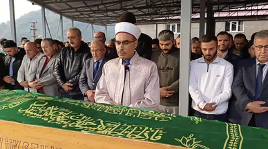 Fatsa’daki göçükte hayatını kaybeden iş makinesi operatörü toprağa verildi