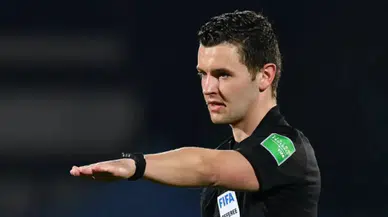 Türkiye - Bulgaristan maçının hakemi Nicholas Walsh kimdir?