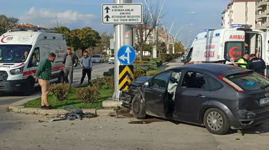 Ankara'da otomobiller çarpıştı: 2'si çocuk 6 yaralı