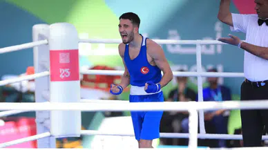 Milli boksör Semih Gümüş, Riyad’da bronz madalya kazandı!