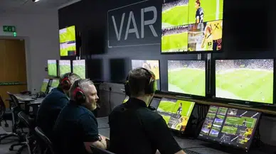 Beşiktaş - Fenerbahçe derbisinin VAR hakemi belli oldu