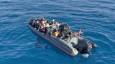 Urla açıklarında düzensiz göçmen operasyonu: 30 kişi yakalandı