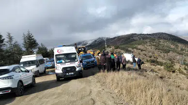 Adana'da acı kaza: Otomobilden atlamaya çalışan sürücü can verdi