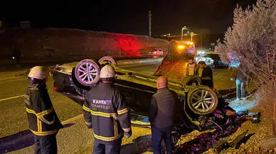 Adıyaman Kahta'da iki otomobil çarpıştı: 2 yaralı