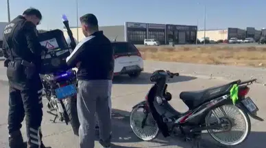 Aksaray'da abartı egzozlu motosiklet sürücüsüne 9 bin 267 lira ceza kesildi!