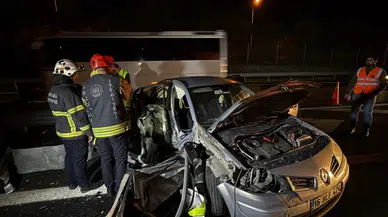 Kocaeli'de 3 araçlı trafik kazası: Çok sayıda yaralı var