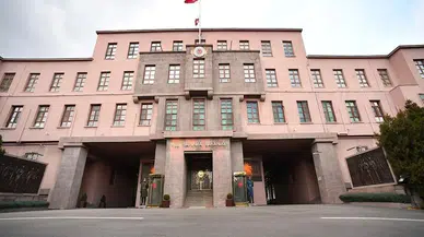 MSB'den Gürcistan'da düşen uçak ile ilgili açıklama