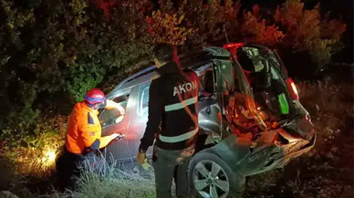 Adana'da 3 araçlı zincirleme trafik kazası: Yaralılar var