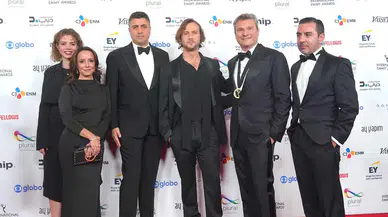 Deha dizisi Emmy Ödülü kazandı!