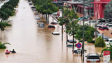 Vietnam’da felaket: Şiddetli yağmur ve sel 41 can aldı, binlerce ev sular altında kaldı!