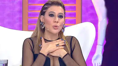 Sibel Arna Kimdir ve Gazetecilik Kariyeri Nasıldır?