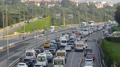 Sürücüler dikkat: Karayollarında yol çalışmaları sürüyor