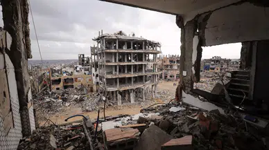 İsrail ordusu Batı Şeria'da Filistinlilere ait bir eve gaz bombası mı attı?