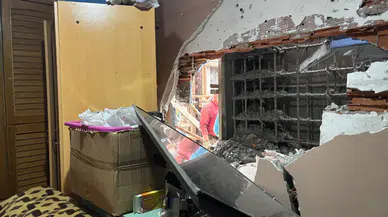 Kocaeli’de apartman duvarı çöktü