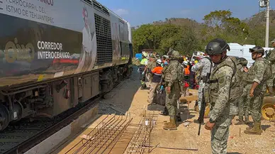 Meksika’da tren raydan çıktı: 13 ölü, 98 yaralı